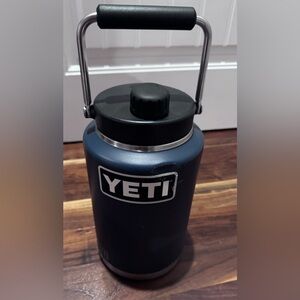 Yeti Navy gallon rambler jug